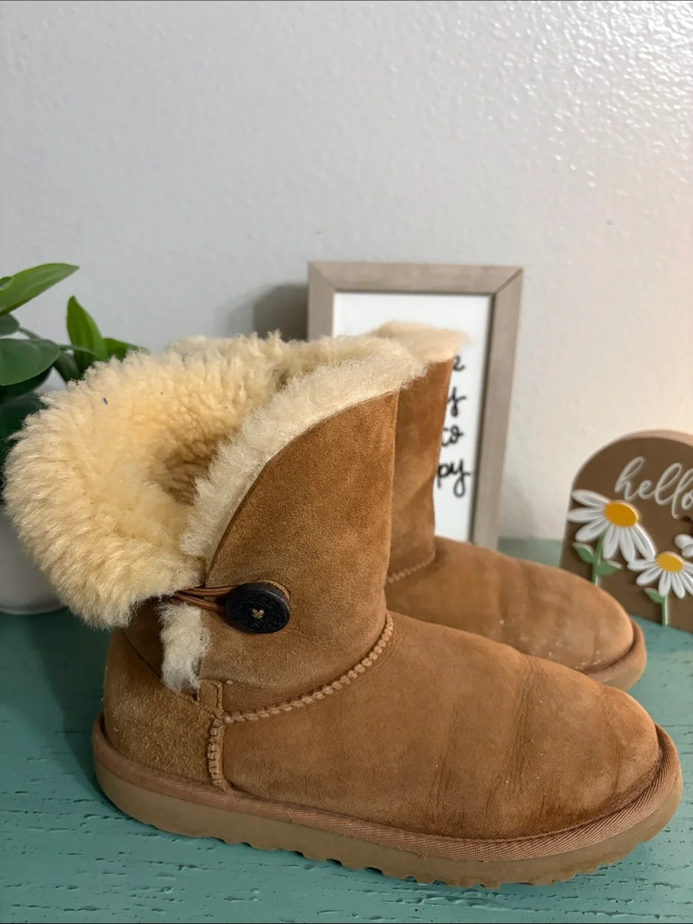 UGG Women's Chestnut Suede Shearling Cuffed Boots
